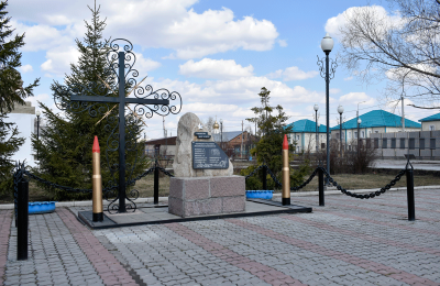 Памятник солдатам, погибшим в локальных войнах, обновили в парке Победы