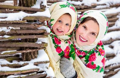 Семьи Новосибирской области приглашают принять участие в фотоконкурсе «Мамы и дети в национальных костюмах»