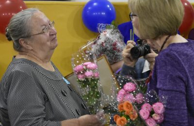 «Спасибо, учитель!»: ветеранов педагогического труда поздравят в Новосибирской области