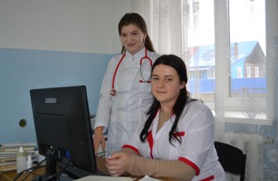 Молодые  специалисты в Новоиткульском стационаре