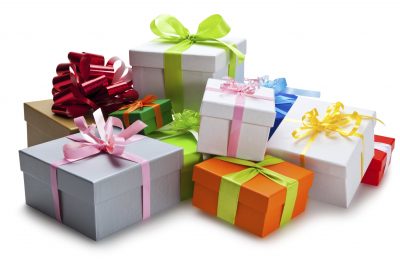 Позволить себе всё и даже больше: брать ли кредиты на подарки?