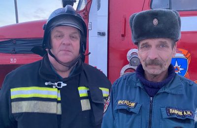 Два сотрудника 76 пожарно-спасательной части города Чулыма ушли со службы