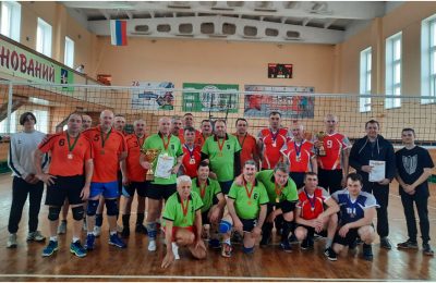Кубок «Радуги»: межрайонный турнир по волейболу прошел в Чулыме