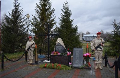 В Парке Победы открыли обновленный мемориал участников локальных войн и СВО