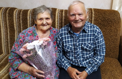 70 лет вместе. Супруги Волковы из Чулыма отметили «благодатную свадьбу