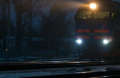 Поезд насмерть сбил мужчину на станции Дупленская