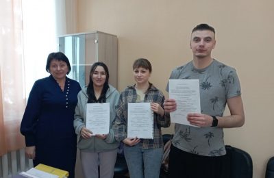 Ещё восьмерым сиротам из Чулыма дали сертификаты на жильё