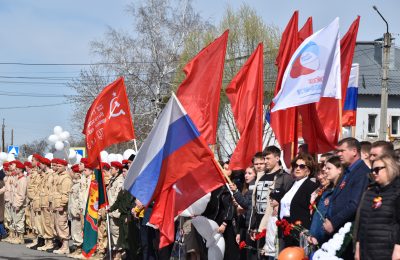 Парад юнармейцев состоялся в Чулыме в День Победы