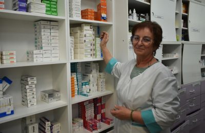 Мастер микстур. Тамара Салова работает фармацевтом более пятидесяти лет