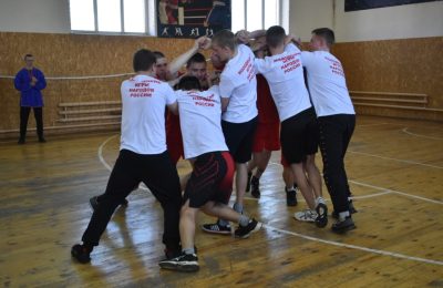 60 парней стали участниками молодецких игр в Чулыме