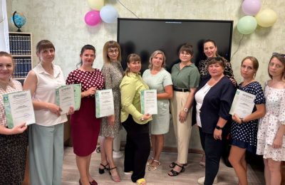 Самых активных педагогов Чулымского района наградили по итогам учебного года