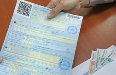 Фельдшер пошла под суд за торговлю больничными в Новосибирской области
