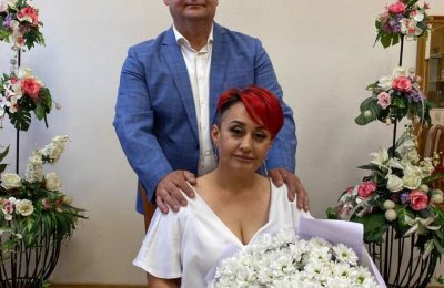 Серебряных юбиляров чествовали в отделе ЗАГС