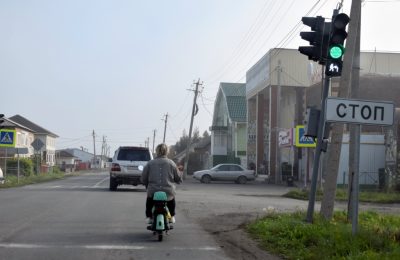 Без прав и без правил? Люди, не знающие ПДД, массово выезжают на чулымские дороги