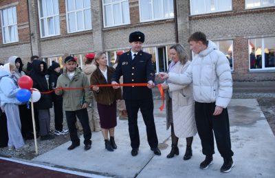 Многофункциональную спортивную площадку открыли в школе №1