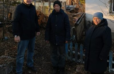 Родителям погибшего солдата помогли в Кабинетном