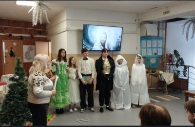 Спектакль о Рождестве представили в чулымской библиотеке