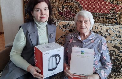 Без десяти сто: юбилей отметила ветеран труда из Чулыма Антонина Морева