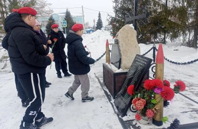 Хранят память о воинах в школе № 9