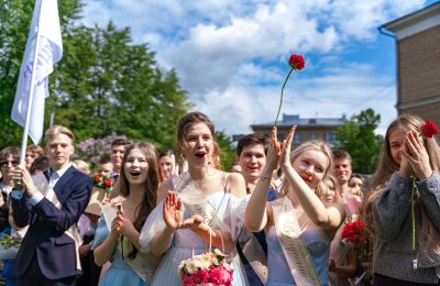 Последний звонок и выпускной: названы единые даты праздников