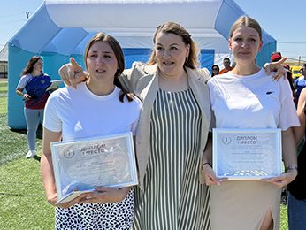 Команда Чулымского аграрного колледжа победила в кулинарном конкурсе «Обед полевода» на областном Агрофоруме «АгроСибирь будущего»
