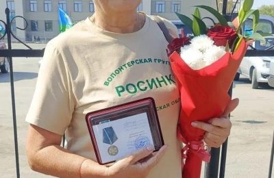 Трое чулымских волонтеров отмечены Почетным знаком «За помощь фронту».